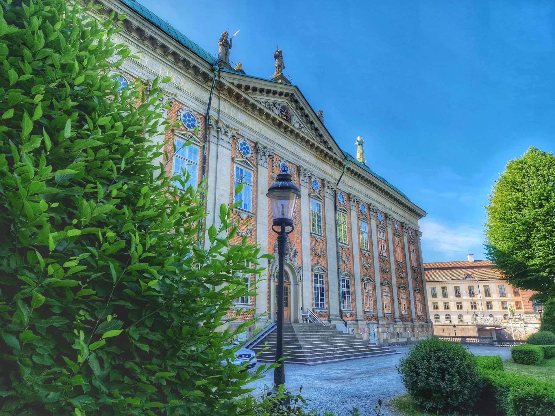 Gamla Stan Walking Tour: Hidden Stories of Stockholm’s Old Town